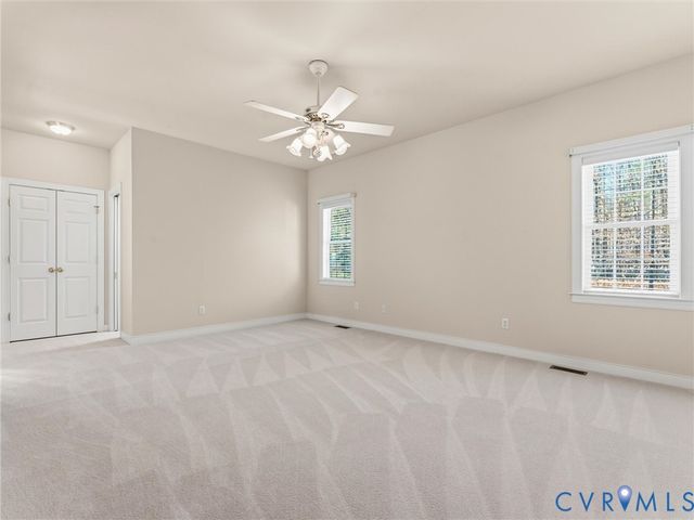 3306 Kings Farm Dr, Midlothian, VA 23113