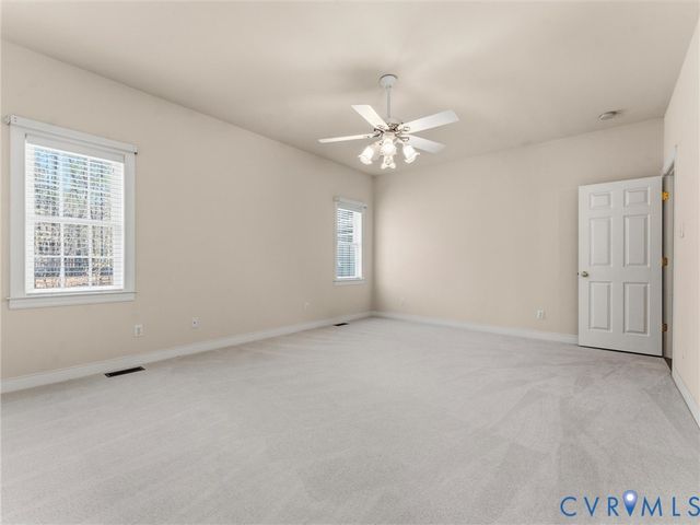 3306 Kings Farm Dr, Midlothian, VA 23113