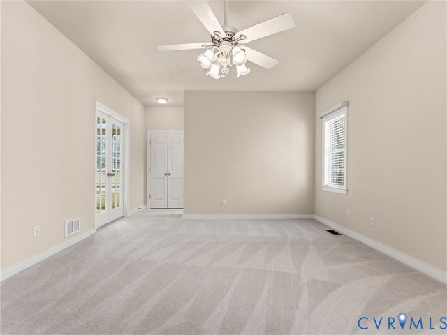 3306 Kings Farm Dr, Midlothian, VA 23113