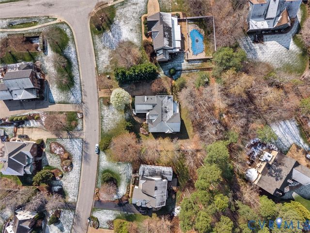 3306 Kings Farm Dr, Midlothian, VA 23113