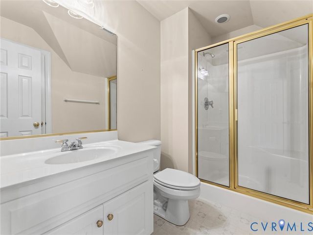 3306 Kings Farm Dr, Midlothian, VA 23113