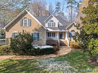 3306 Kings Farm Dr, Midlothian, VA 23113