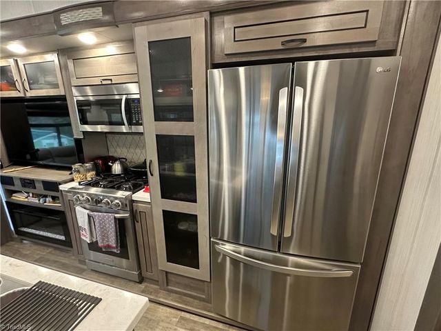 142 Putt Putt Lane, New London, NC 28127