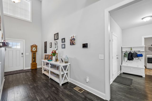 418 Tessa Ct, Murfreesboro, TN 37128