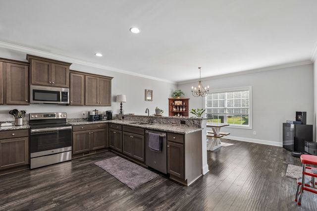 418 Tessa Ct, Murfreesboro, TN 37128