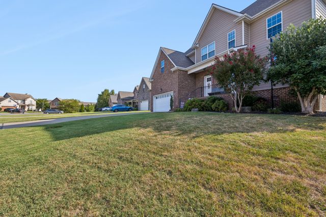 418 Tessa Ct, Murfreesboro, TN 37128