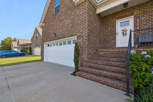 418 Tessa Ct, Murfreesboro, TN 37128