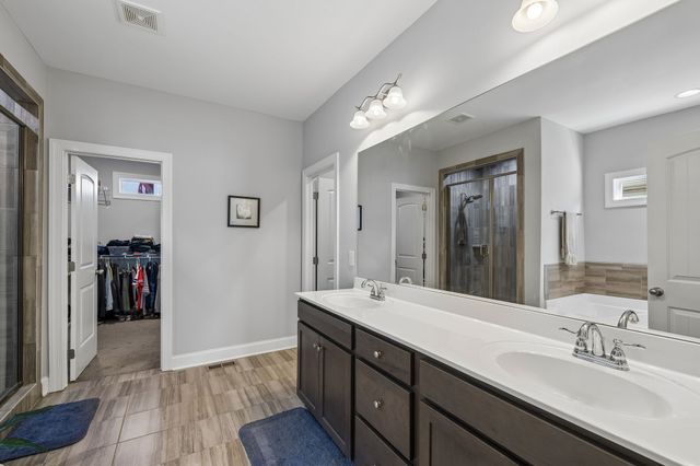 418 Tessa Ct, Murfreesboro, TN 37128