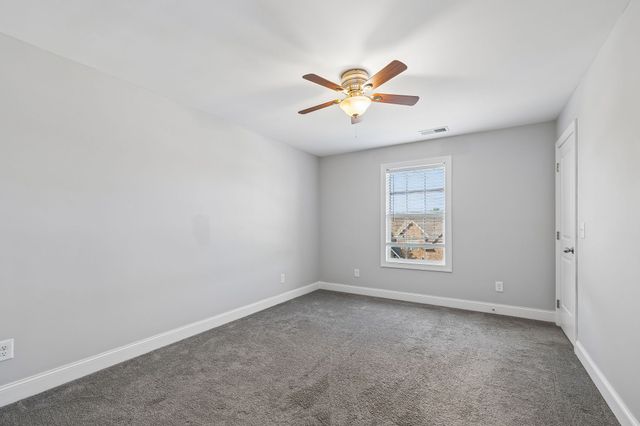 418 Tessa Ct, Murfreesboro, TN 37128
