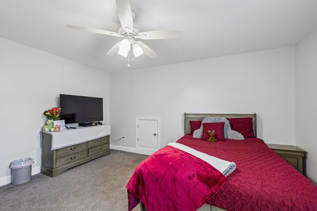 418 Tessa Ct, Murfreesboro, TN 37128