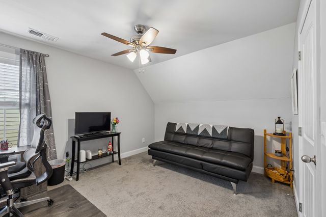 418 Tessa Ct, Murfreesboro, TN 37128