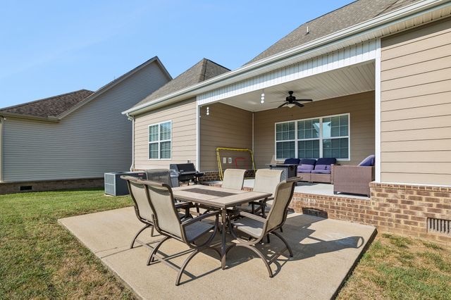 418 Tessa Ct, Murfreesboro, TN 37128