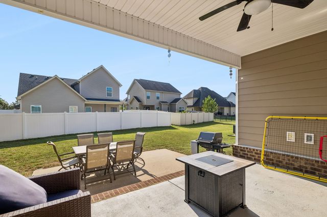 418 Tessa Ct, Murfreesboro, TN 37128