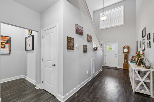 418 Tessa Ct, Murfreesboro, TN 37128