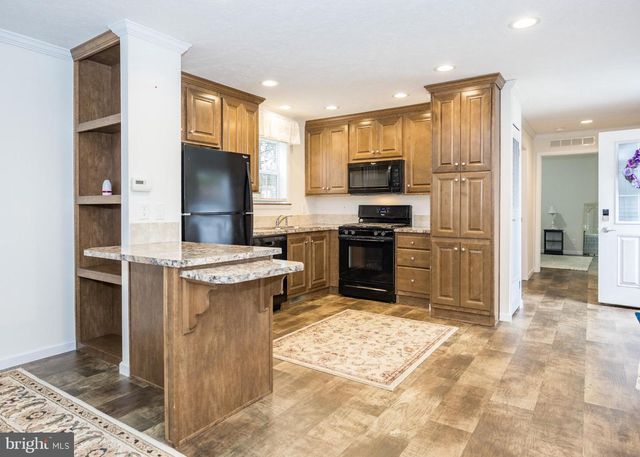 6 PROVIDENCE DR, Clayton, DE 19938