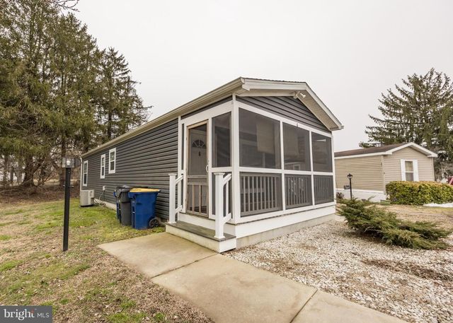 6 PROVIDENCE DR, Clayton, DE 19938