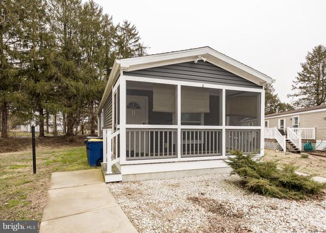 6 PROVIDENCE DR, Clayton, DE 19938