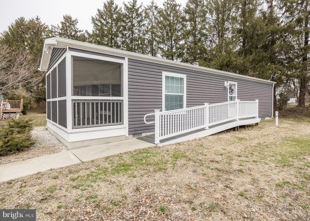 6 PROVIDENCE DR, Clayton, DE 19938