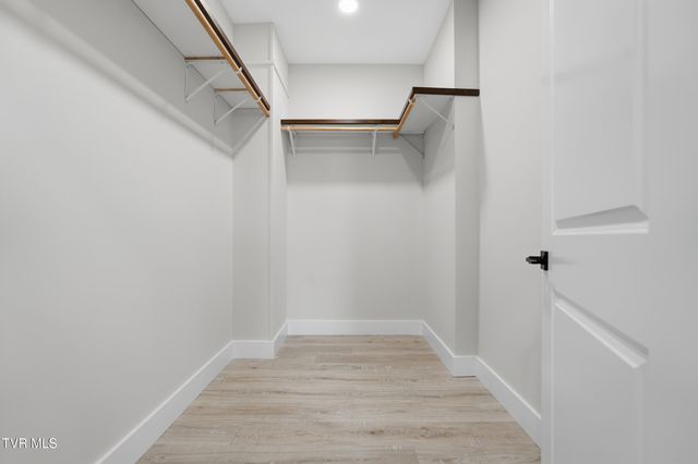 417 Elbert Way, Bristol, VA 24202