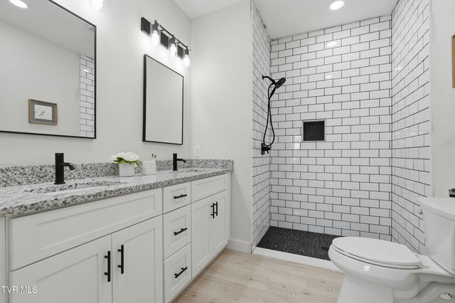 417 Elbert Way, Bristol, VA 24202