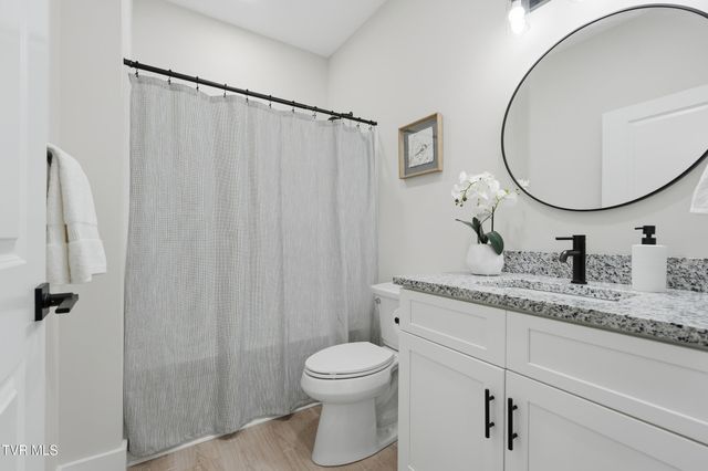 417 Elbert Way, Bristol, VA 24202