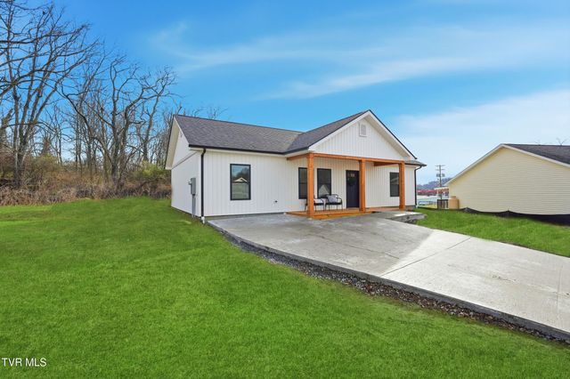 417 Elbert Way, Bristol, VA 24202