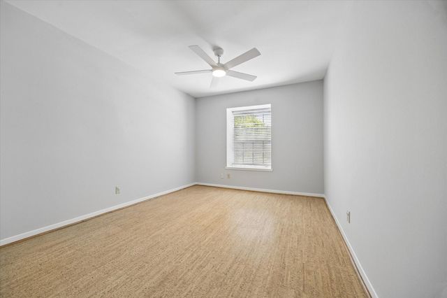 9025 Gaylord Drive 109, Houston, TX 77024