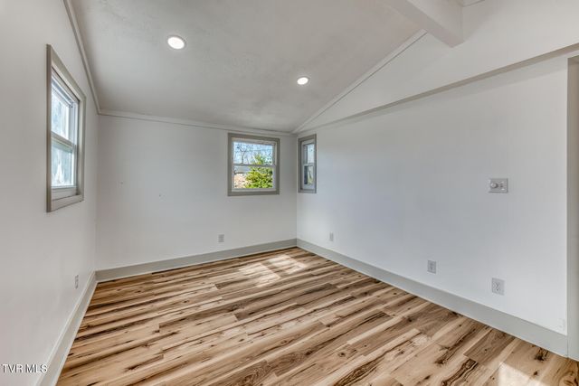 438 Hartshaw Drive, Greeneville, TN 37743