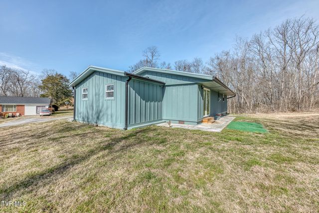 438 Hartshaw Drive, Greeneville, TN 37743