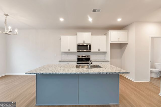 106 Windmill Court, Calhoun, GA 30701