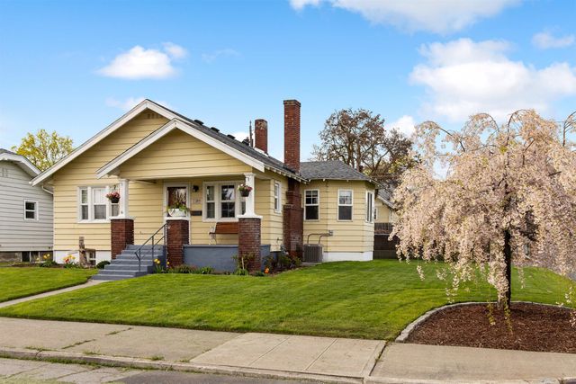 1127 E Gordon Ave, Spokane, WA 99207