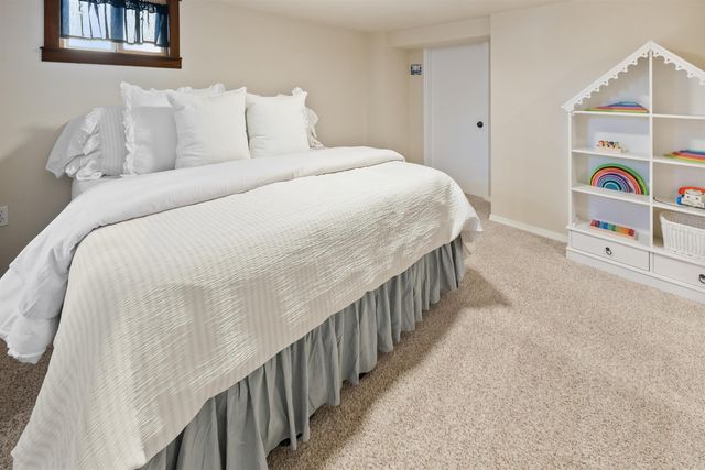 1127 E Gordon Ave, Spokane, WA 99207