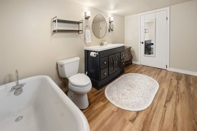 1127 E Gordon Ave, Spokane, WA 99207