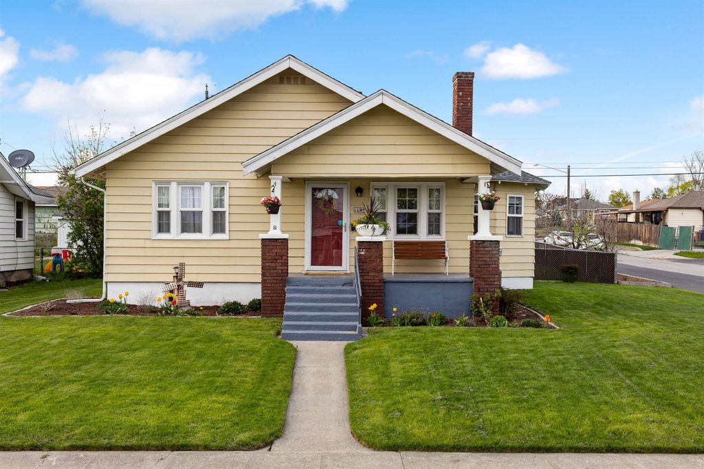 1127 E Gordon Ave, Spokane, WA 99207