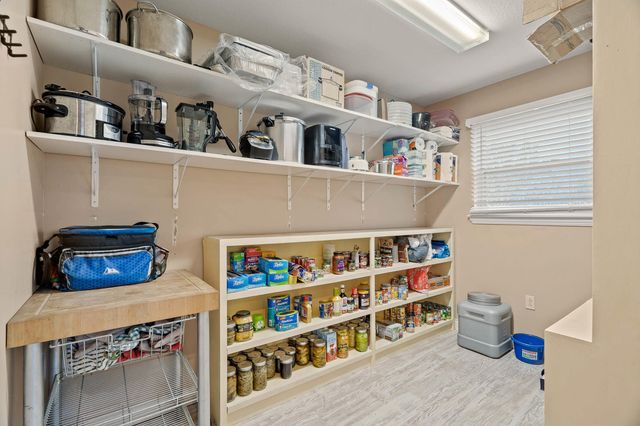 3360 STATE ROUTE O, Columbia, MO 65203