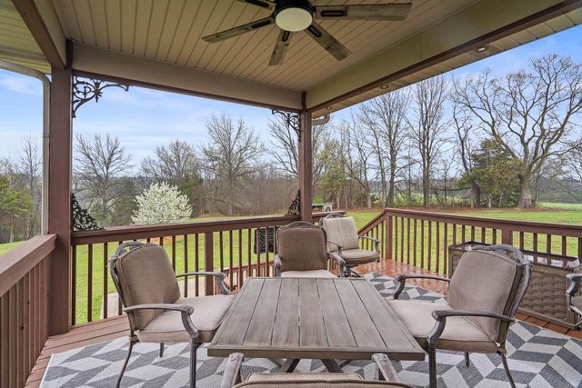 3360 STATE ROUTE O, Columbia, MO 65203