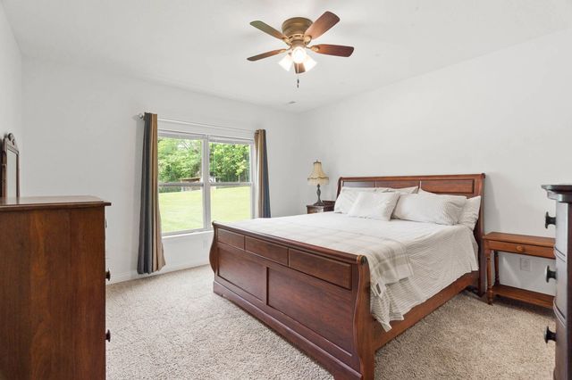 3360 STATE ROUTE O, Columbia, MO 65203