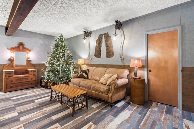 3360 STATE ROUTE O, Columbia, MO 65203