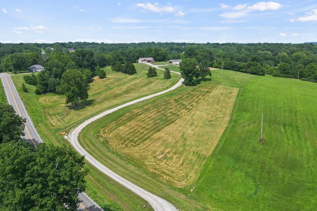 3360 STATE ROUTE O, Columbia, MO 65203