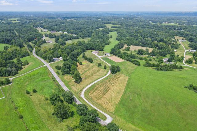 3360 STATE ROUTE O, Columbia, MO 65203