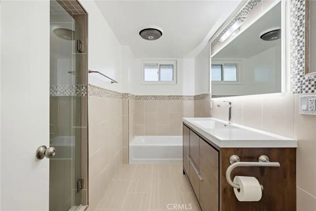 232 Junipero D3, Long Beach, CA 90803