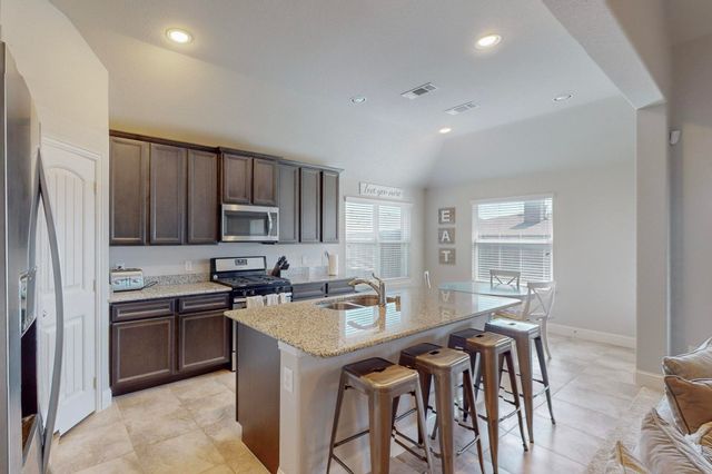 521 Hunt Farms Road, Fate, TX 75189