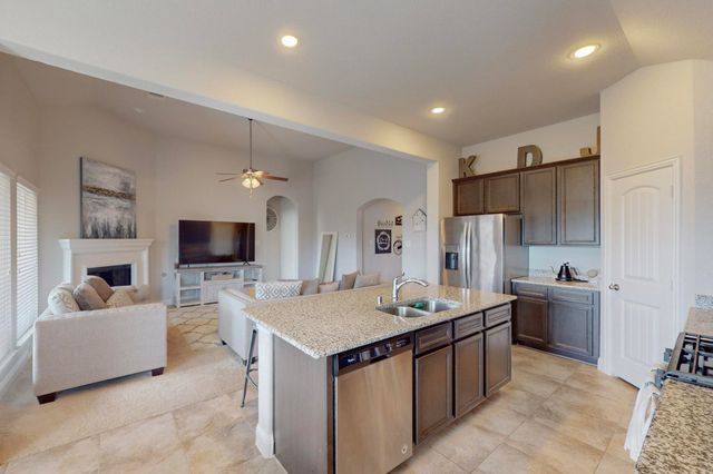 521 Hunt Farms Road, Fate, TX 75189