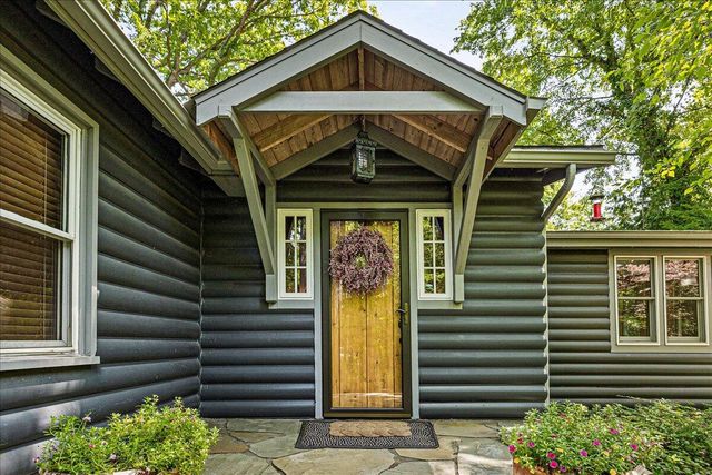 405 Groveland Drive, Michigan City, IN 46360