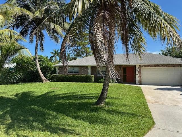 4570 Barrett Street, Delray Beach, FL 33445