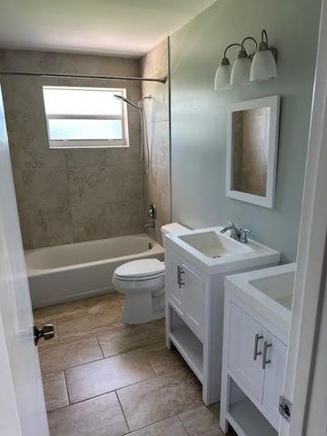 4570 Barrett Street, Delray Beach, FL 33445