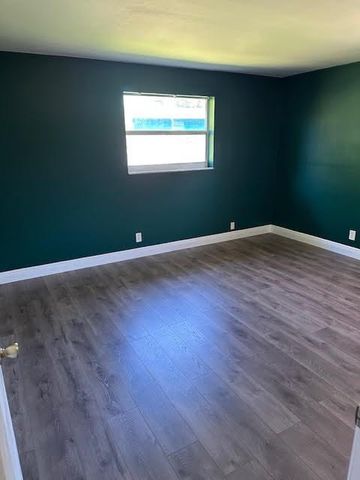4570 Barrett Street, Delray Beach, FL 33445
