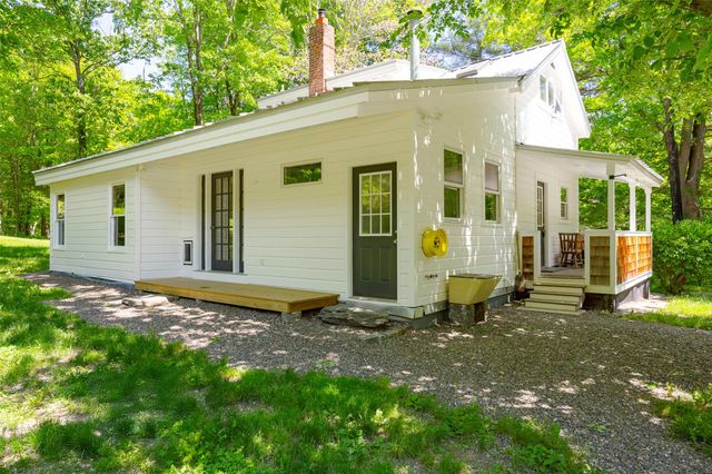 107 Near Road, Red Hook, NY 12571