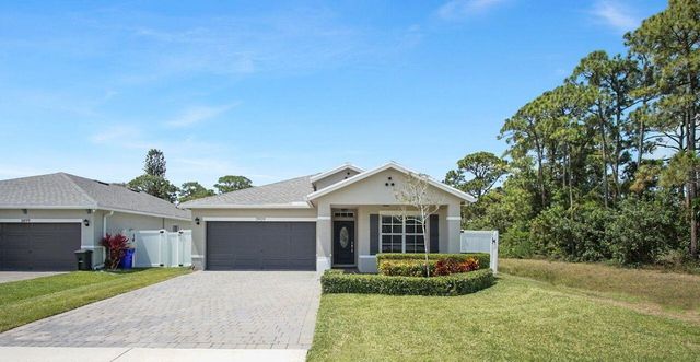 3909 SE Lee Street, Stuart, FL 34997