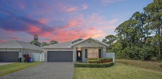 3909 SE Lee Street, Stuart, FL 34997
